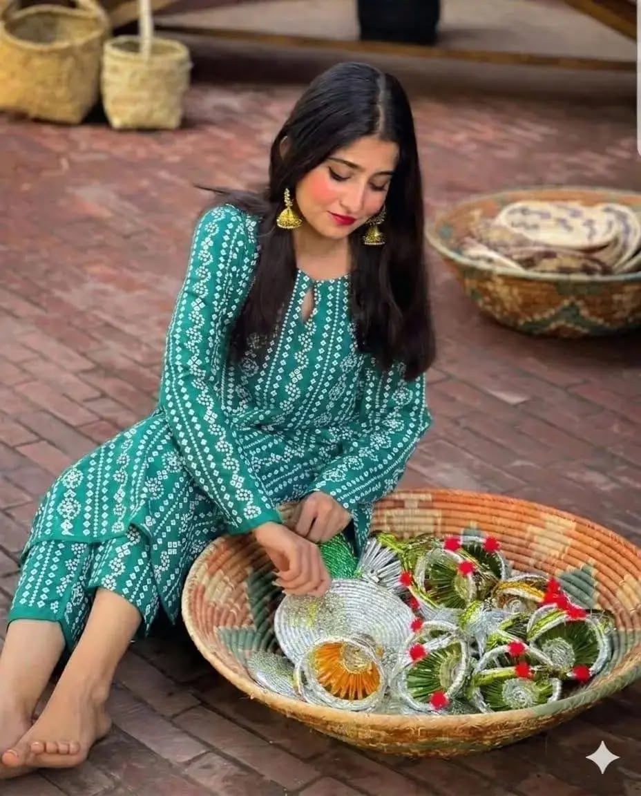 2 Pcs Women's Stitched Katan Selk Embroidered Suit